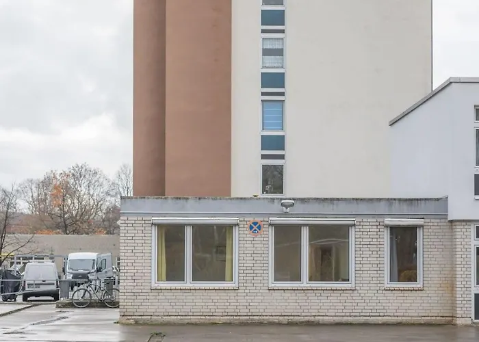 Beautiful 2 Bedroom Apartment Incl Parking Hamburg